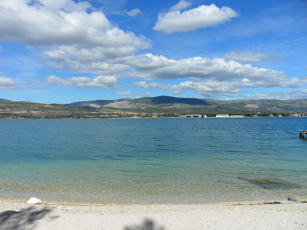 Apartments Villa Bayview Trogir Exterior photo