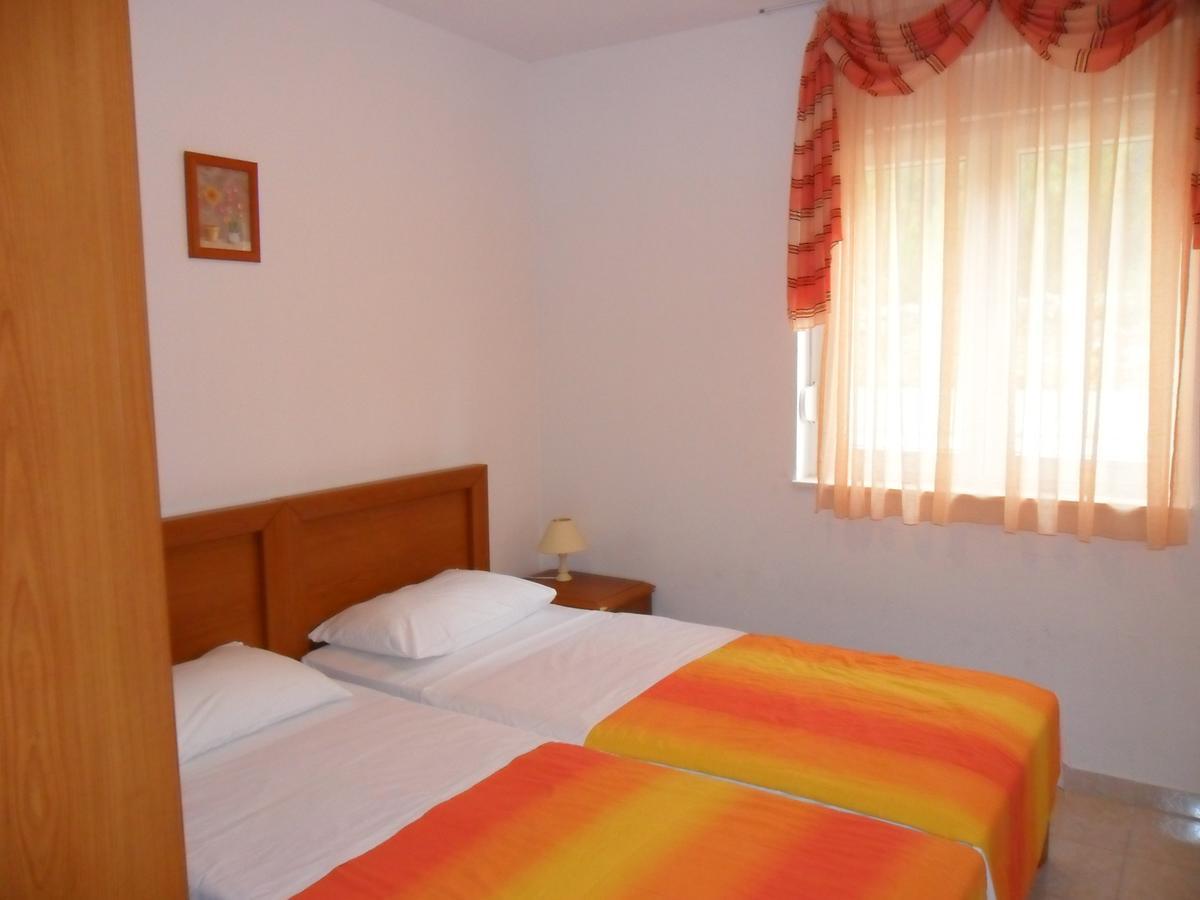 Apartments Villa Bayview Trogir Exterior photo