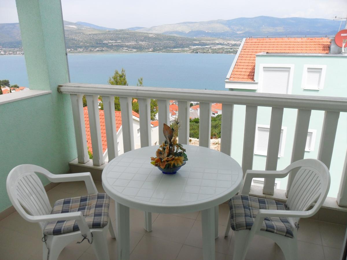 Apartments Villa Bayview Trogir Exterior photo