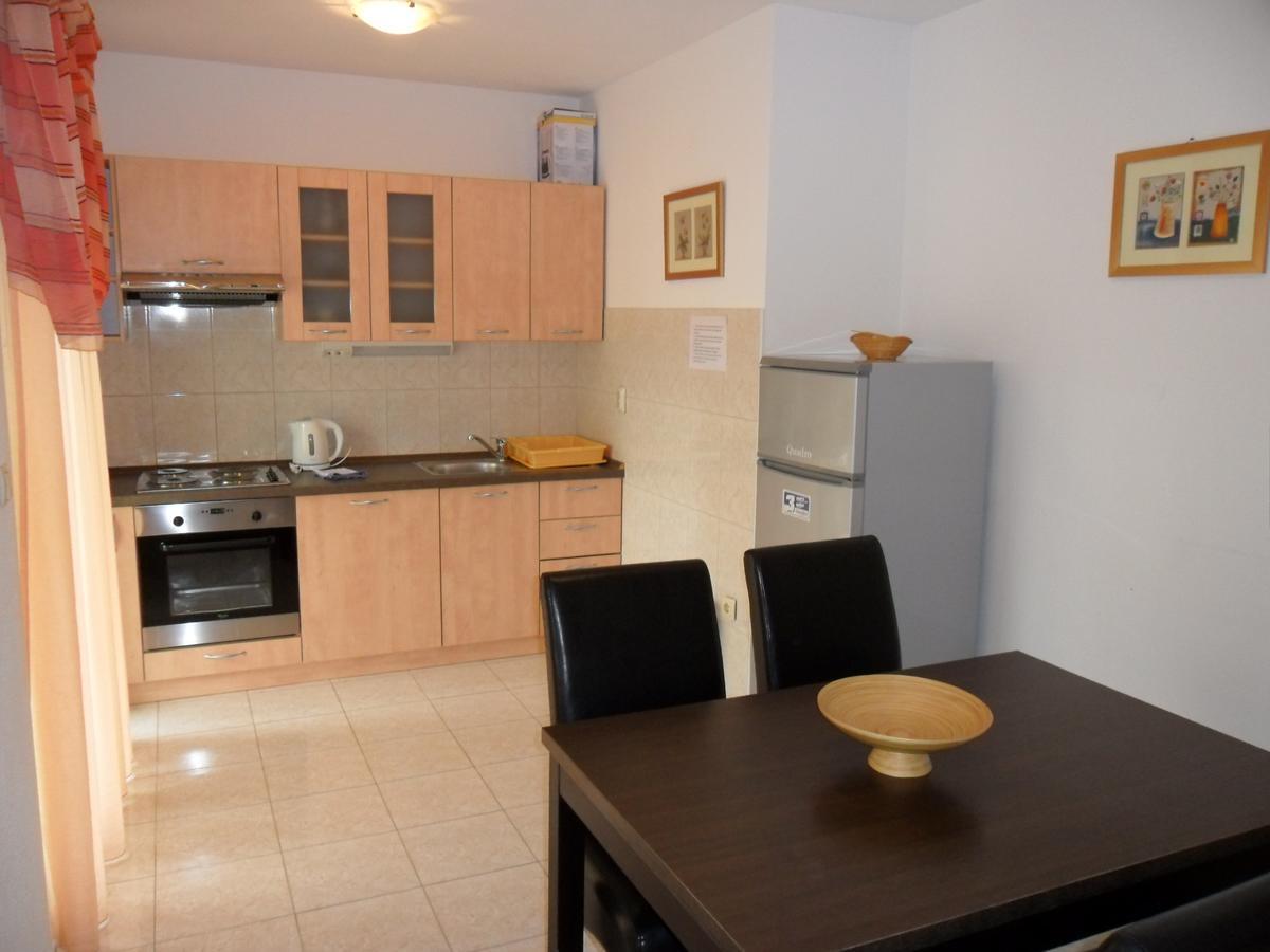 Apartments Villa Bayview Trogir Exterior photo