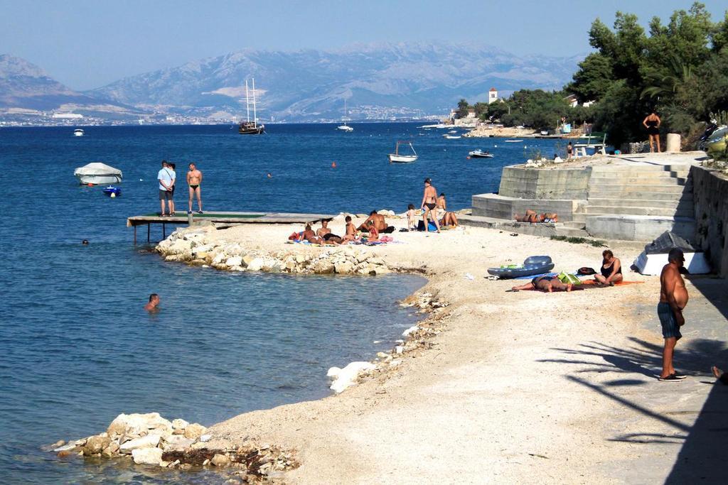Apartments Villa Bayview Trogir Exterior photo